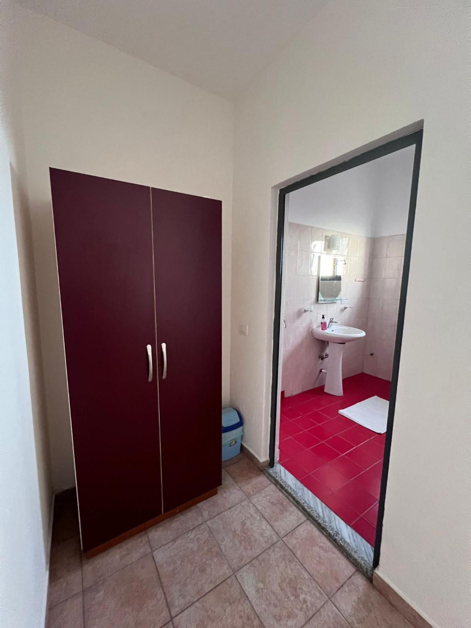 Hostel Internacional Grilla Kültér fotó